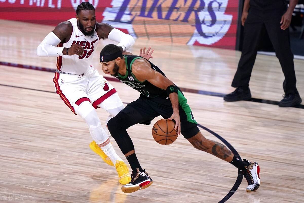 金年会官方网站-包含加时末段突围战来临，广州队围绕德国杯手感冰凉，悬念犹存，细节决定成败的词条