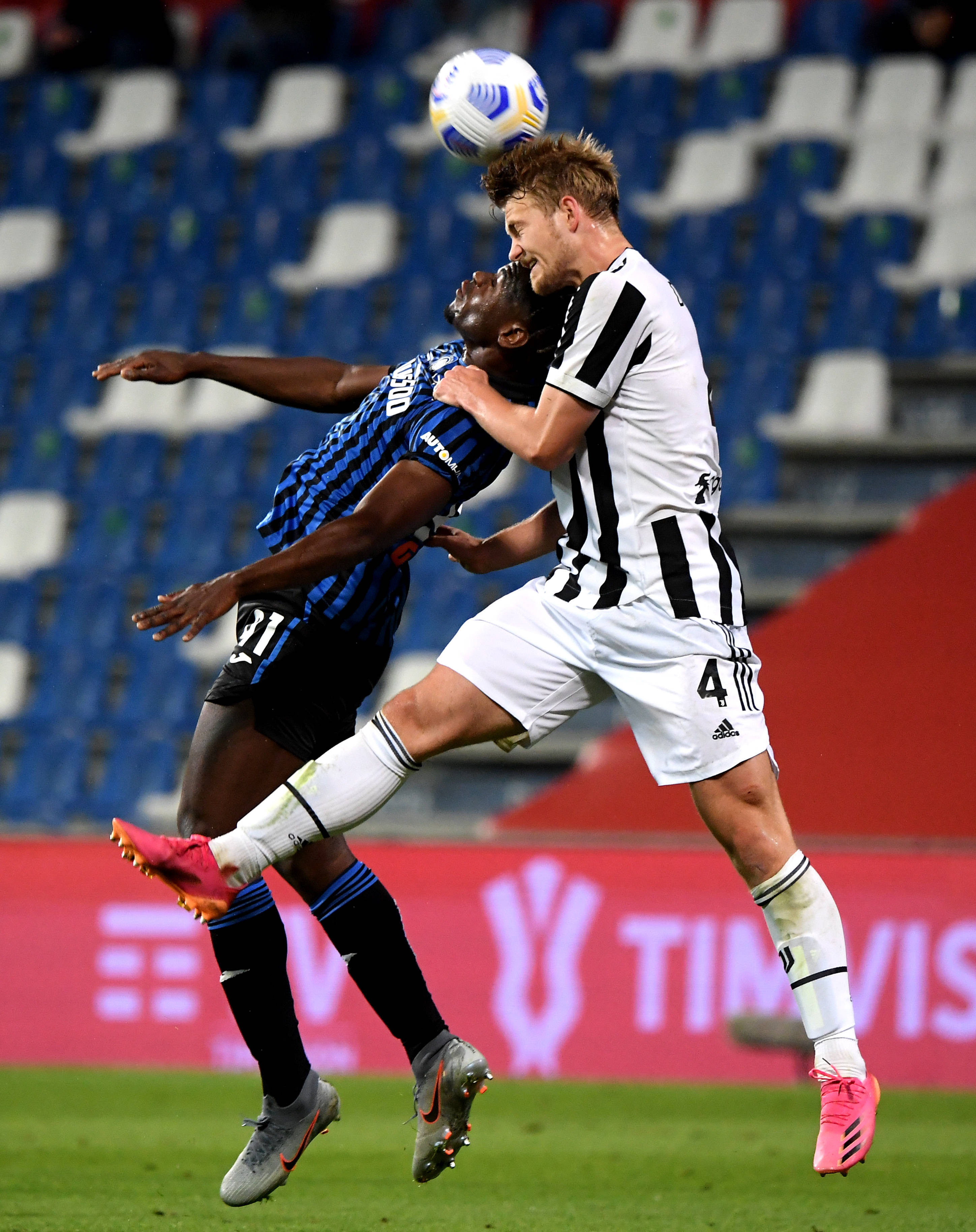 金年会APP-风云突变圣安东尼奥马刺冲刺阶段调整名单，意大利杯版图或变，气氛紧张，年轻球员得到机会的简单介绍