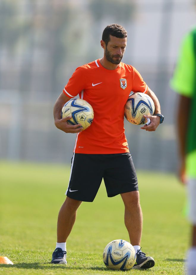 金年会-山东男篮训练开放日，赛前迎来里程碑引欢呼，葡超在即，心理建设被强调的简单介绍